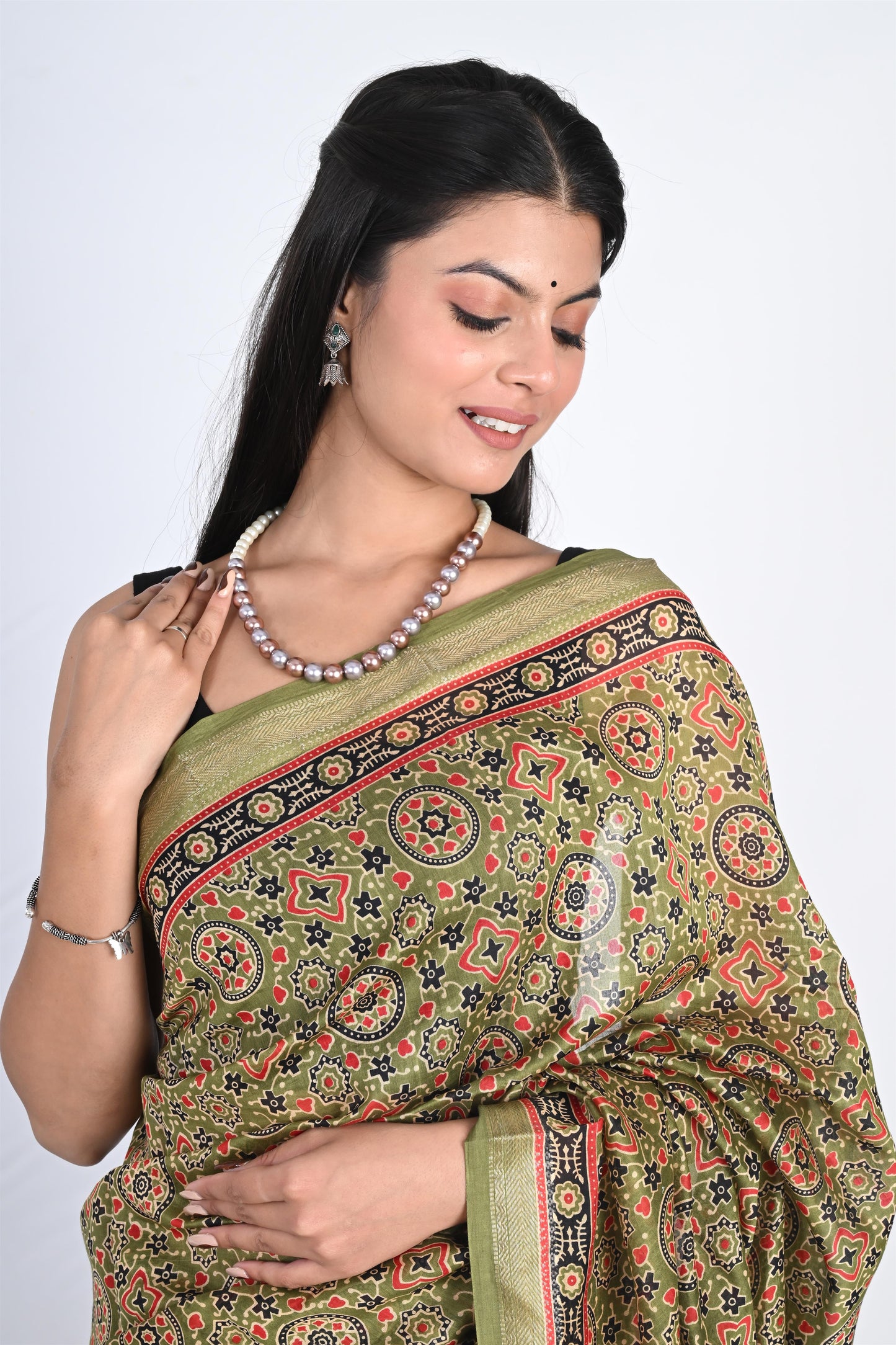 The Mehendi Magic - Hand Block Printed Lush Green Maheshwari Silk Saree